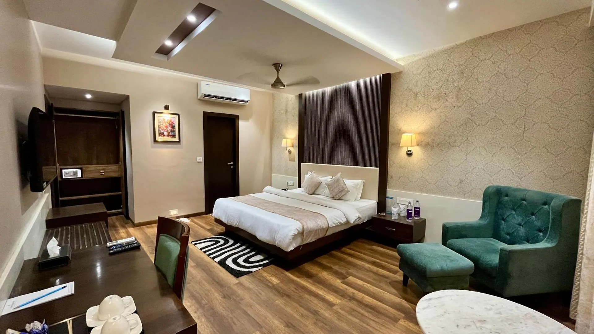 Hotel Royal Livin Varanasi