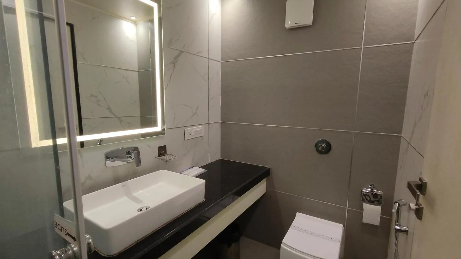 Hotel Royal Livin Varanasi