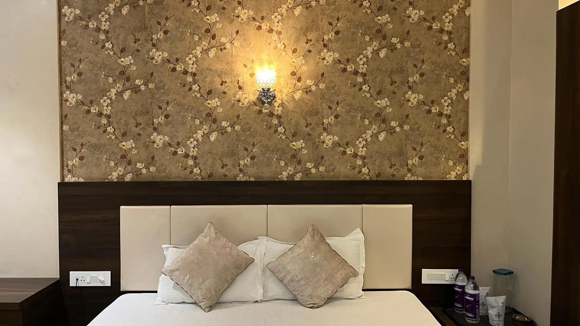Hotel Royal Livin Varanasi